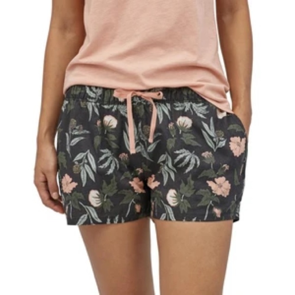 NWT Patagonia Women’s Island Hemp Baggies 3” Large